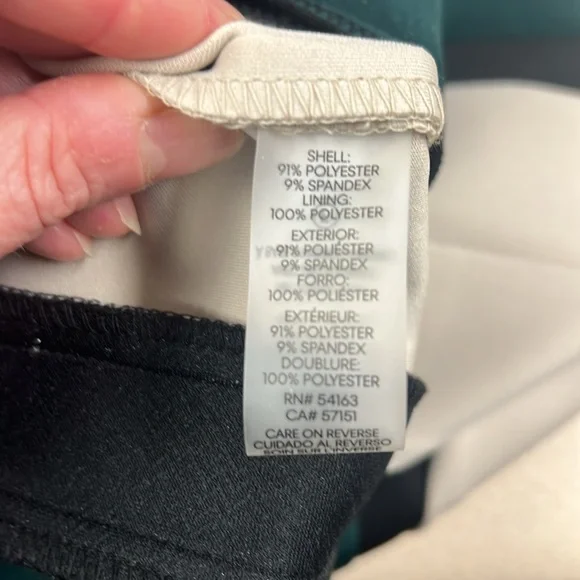 Calvin Klein Sleeveless Colorblock Scuba Sheath Dress - Picture 7 of 7